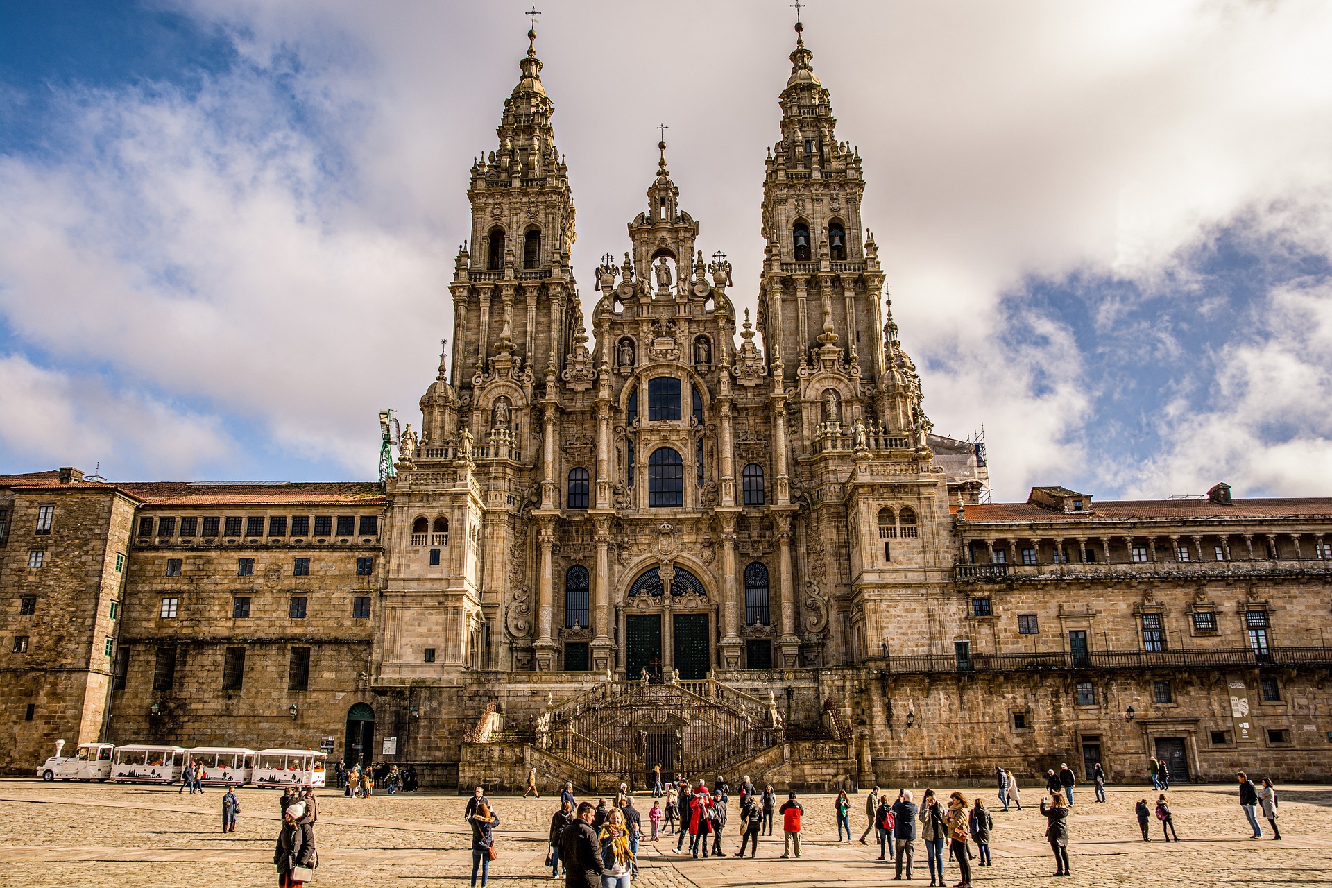 katedrála_Santiago de Compostela_pixabay_2021