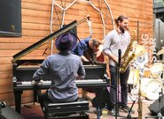 Štěpán Flagar představí nové album Purple is the Color